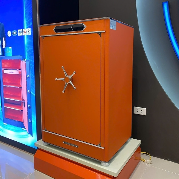 Két sắt Liberty LB100-S8II vân tay chính hãng