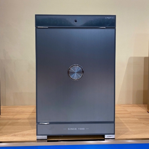 Két sắt Liberty LB68-S7II vân tay chính hãng