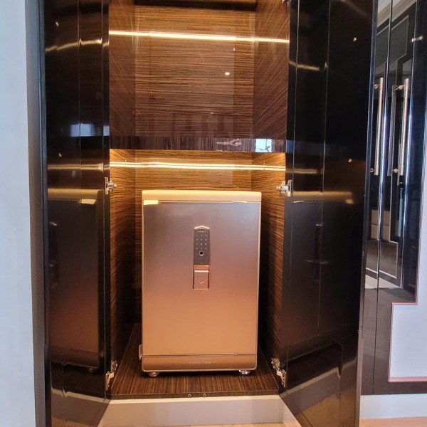 Két sắt Liberty LB79-S5II vân tay chính hãng
